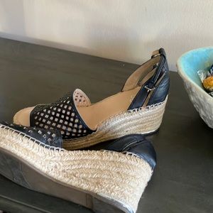 Black and cream wedge size 10 Franco  Sorto